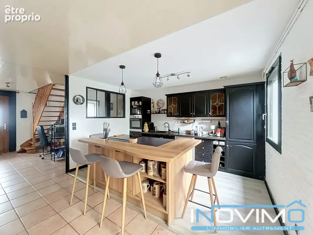 Maison 8 pièces 145 m² à vendre à Coudekerque-Branche (59210) - photo 4