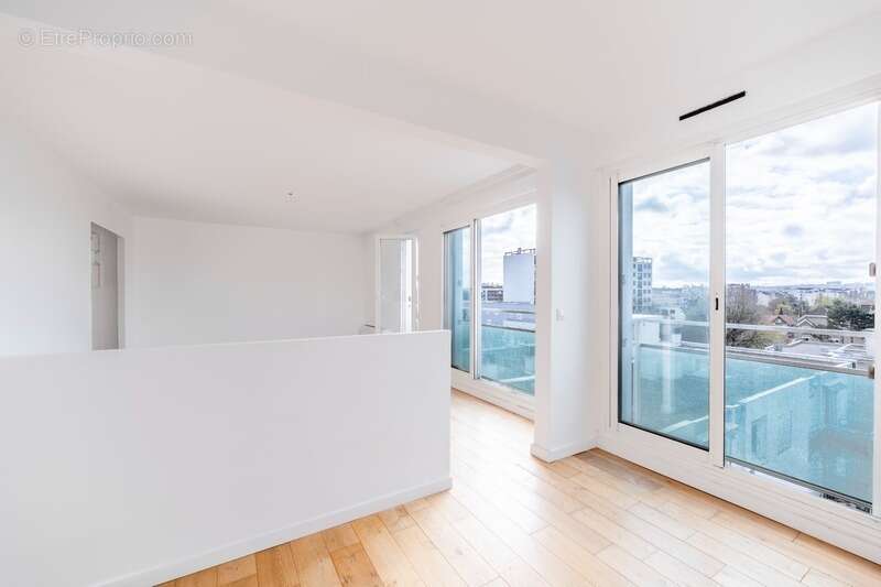 Appartement à BONDY