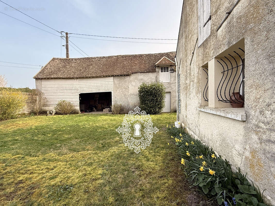 Maison à BRAY-SUR-SEINE