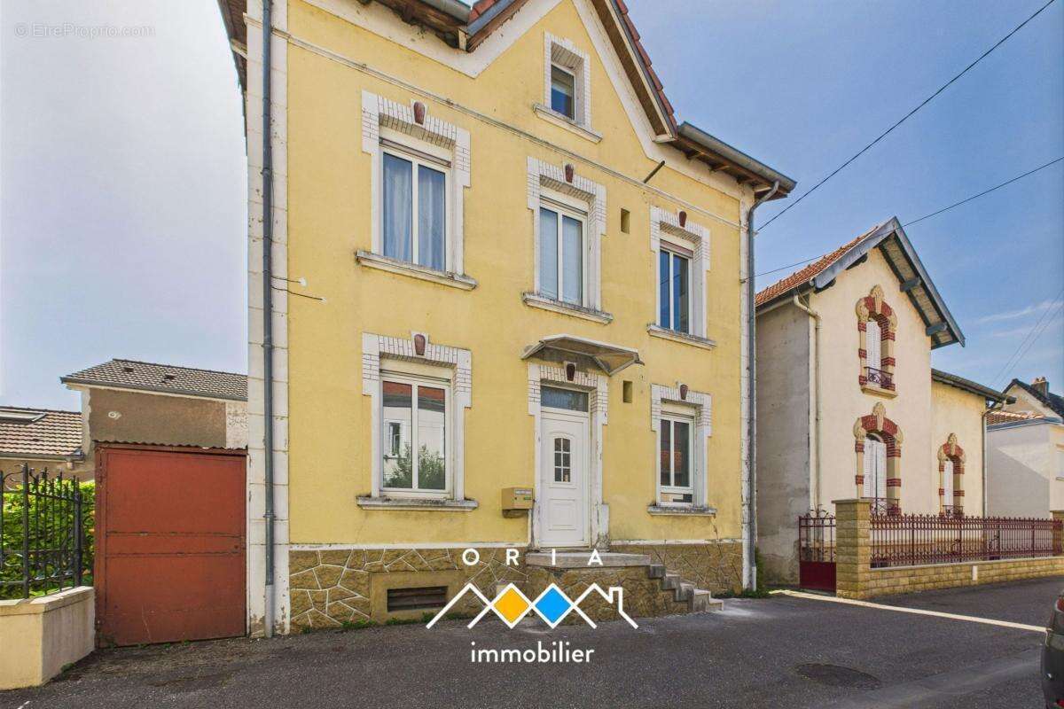 Maison à PAGNY-SUR-MOSELLE