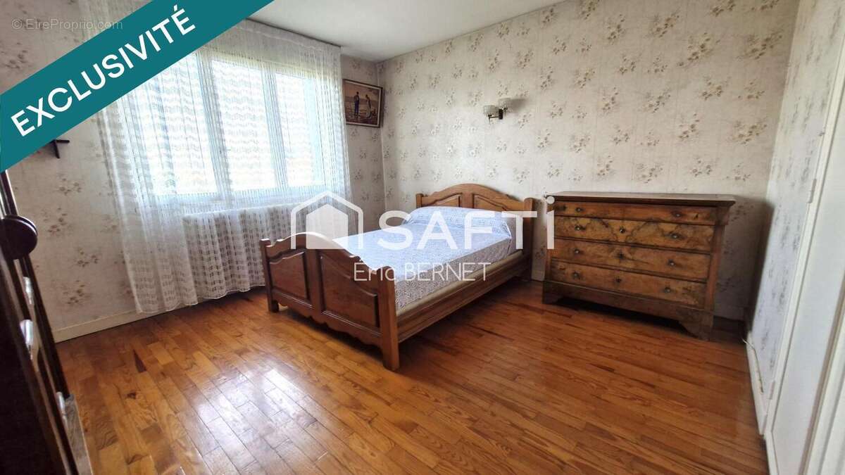 Photo 8 - Maison à SAINT-BONNET-DE-MURE