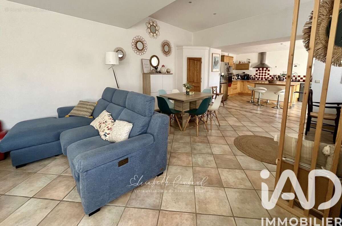 Photo 6 - Maison à MONTBAZIN