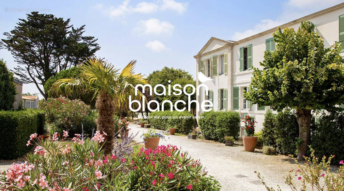 Appartement à SAINT-MARTIN-DE-RE