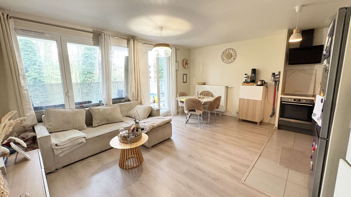 Appartement à TREMBLAY-EN-FRANCE