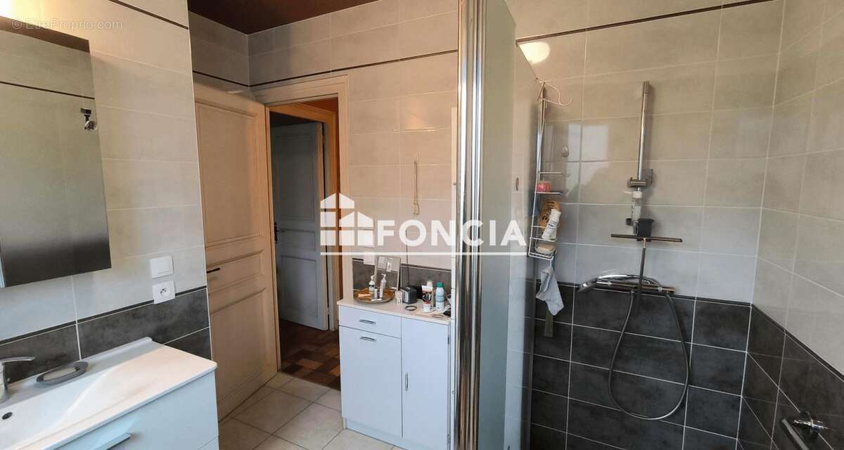 Maison à VERNOU-SUR-BRENNE