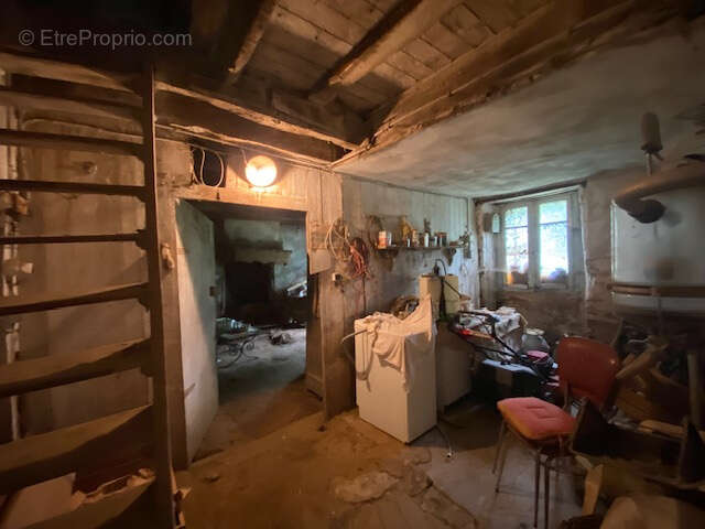 Ancien corps de ferme renover sur terrain de 3109 m2 - photo 10