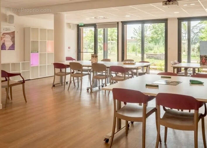 Residence senior _ les jardins de la boetie _ studio 33.86 m2 avec loggia de 4.5 m2 - photo 9