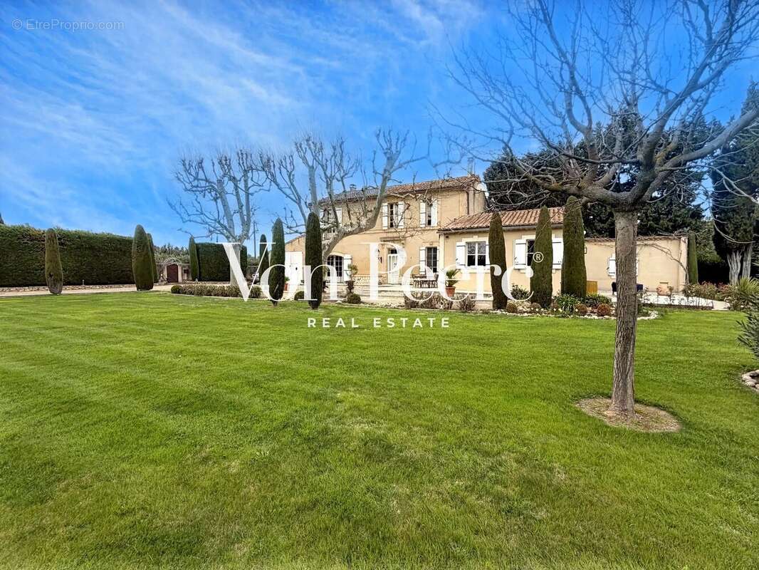 Maison à SAINT-REMY-DE-PROVENCE