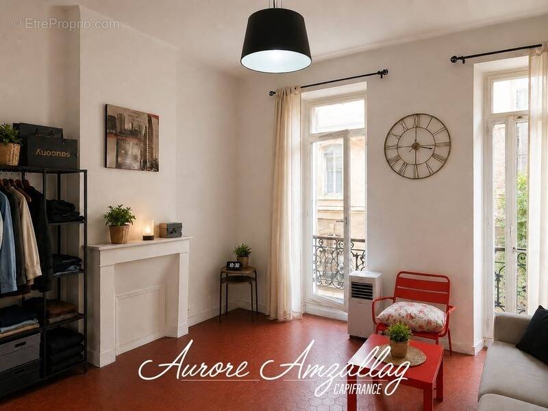 Appartement à MARSEILLE-3E