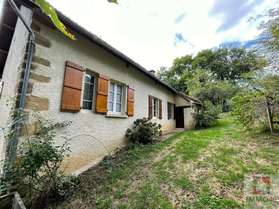Maison à AYNAC