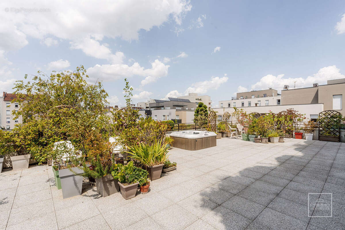 Villeurbanne, rare, t4 avec terrasse & vue degagee - photo 4