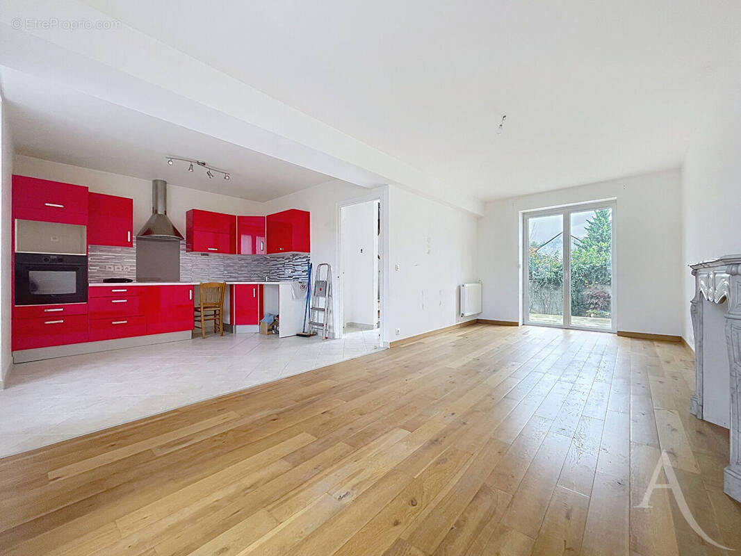 Maison à AUBERGENVILLE