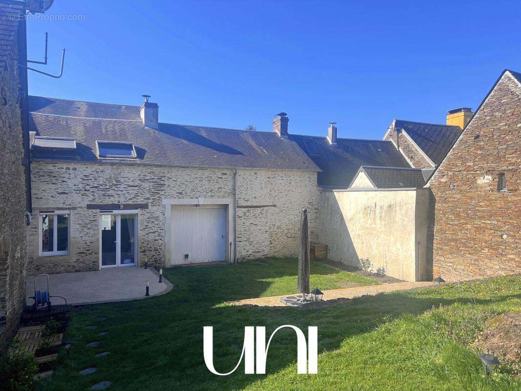 Maison à BALLEROY