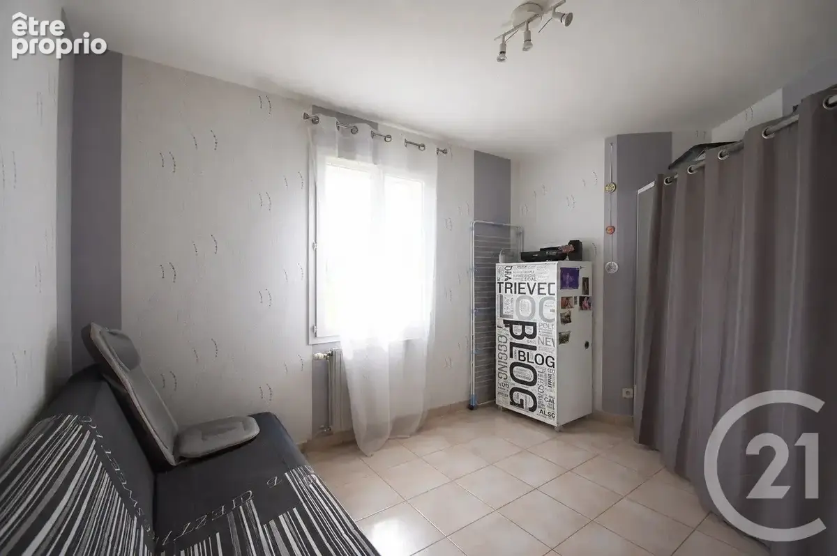 Maison 5 pièces 105 m² à vendre à Creuzier-Le-Vieux (03300) - photo 8