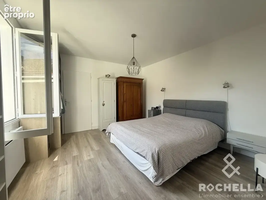 Maison 4 pièces 77 m² à vendre à Saint-Jean-D'angely (17400) - photo 5