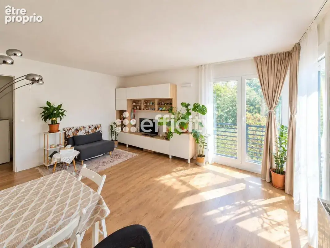 Appartement à RUEIL-MALMAISON