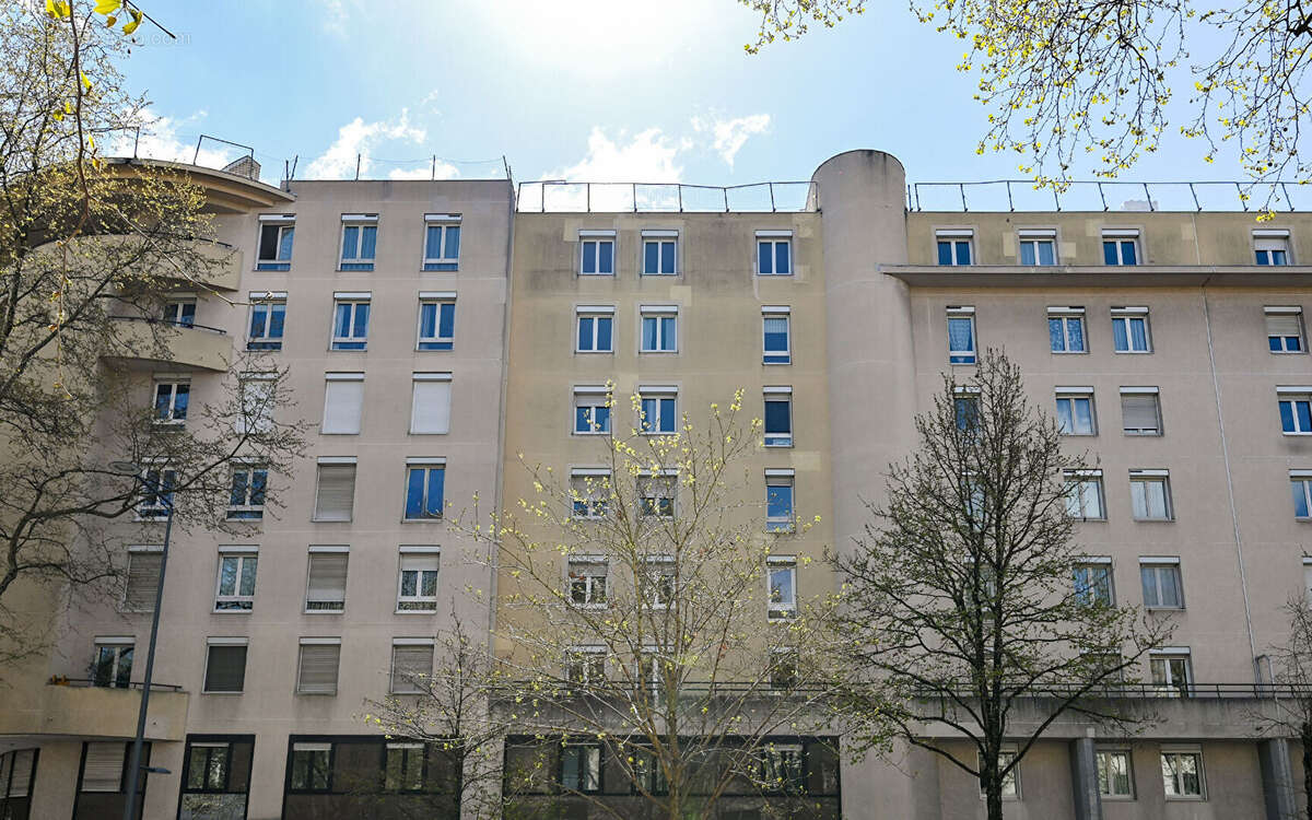 Appartement à VILLEURBANNE