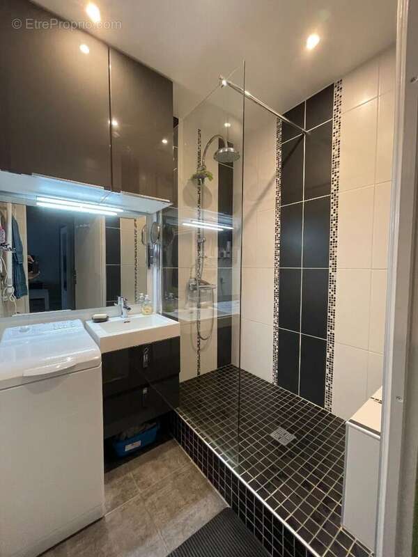 Appartement à SAINT-MICHEL-SUR-ORGE