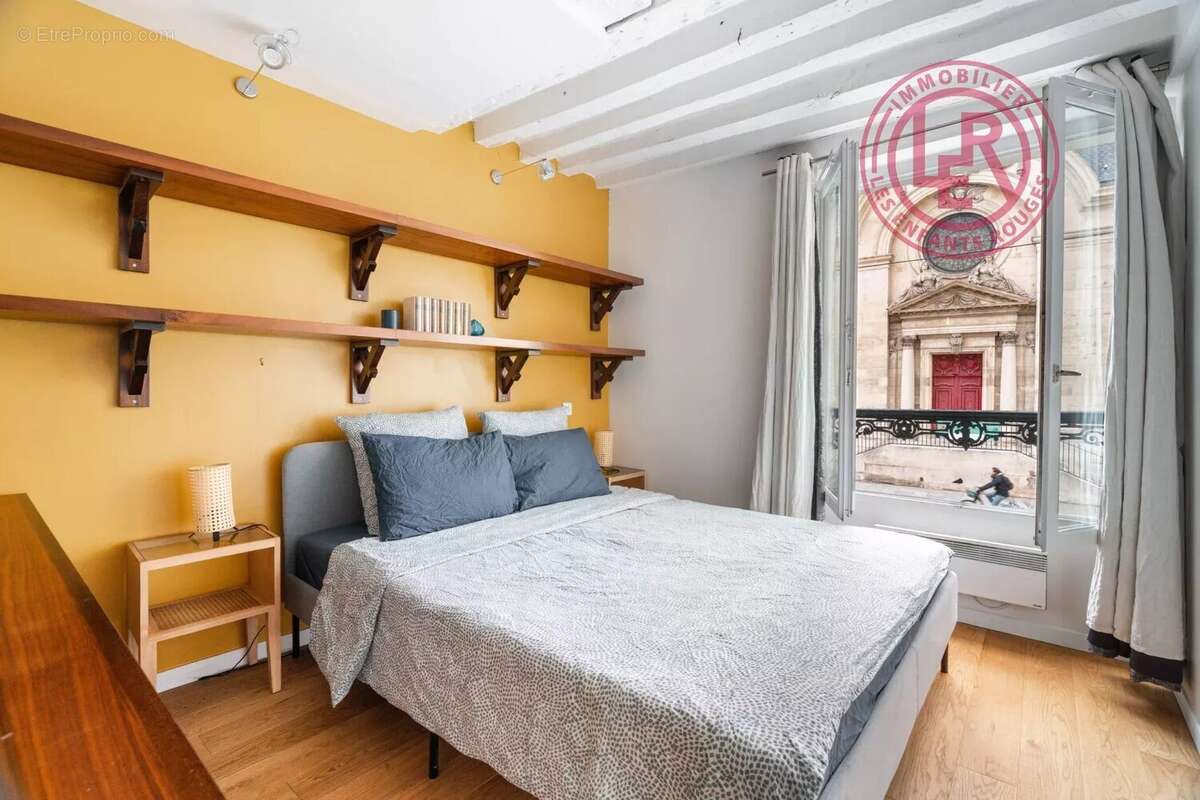 Appartement à PARIS-4E