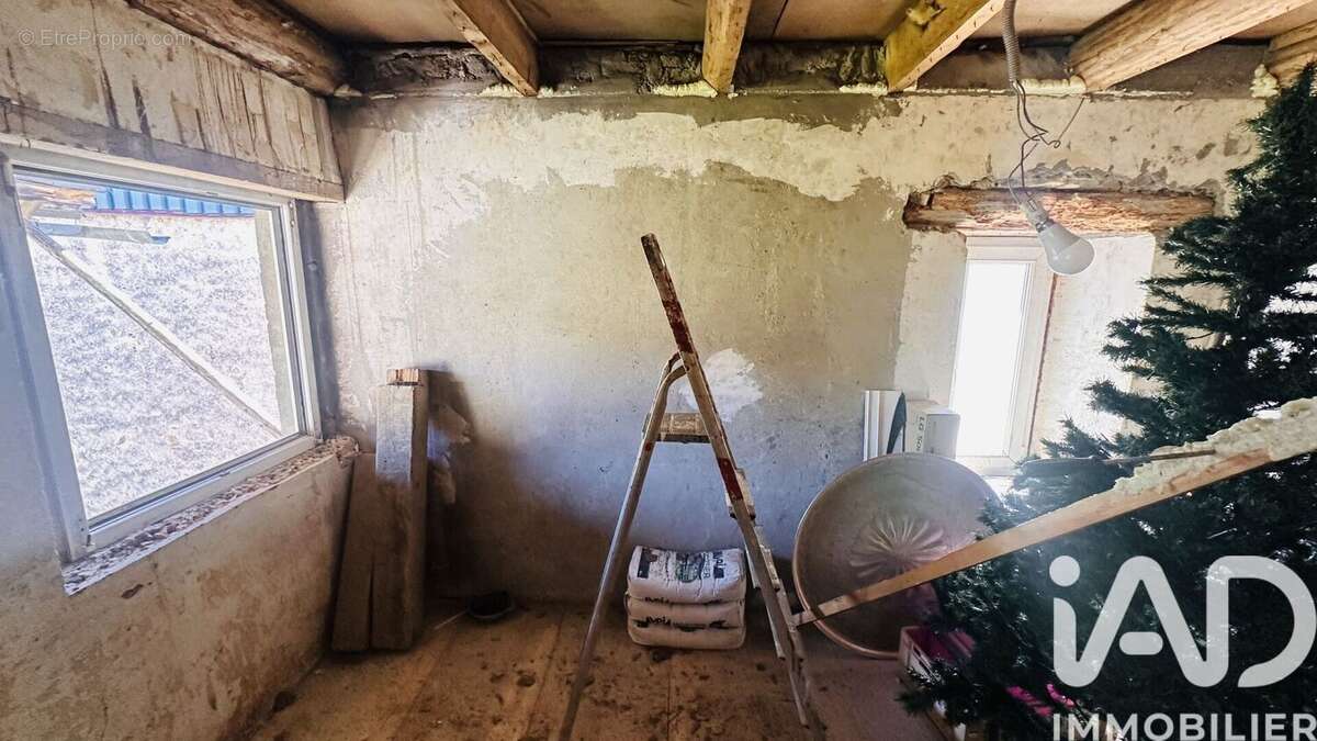 Maison 90 m² à Courtavon  - photo 9