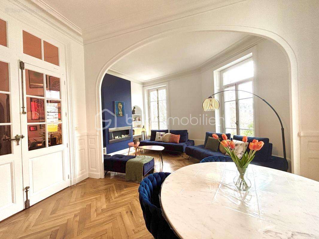 Appartement à AIX-LES-BAINS