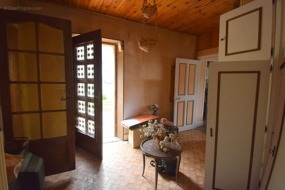 Maison à MAXEY-SUR-VAISE