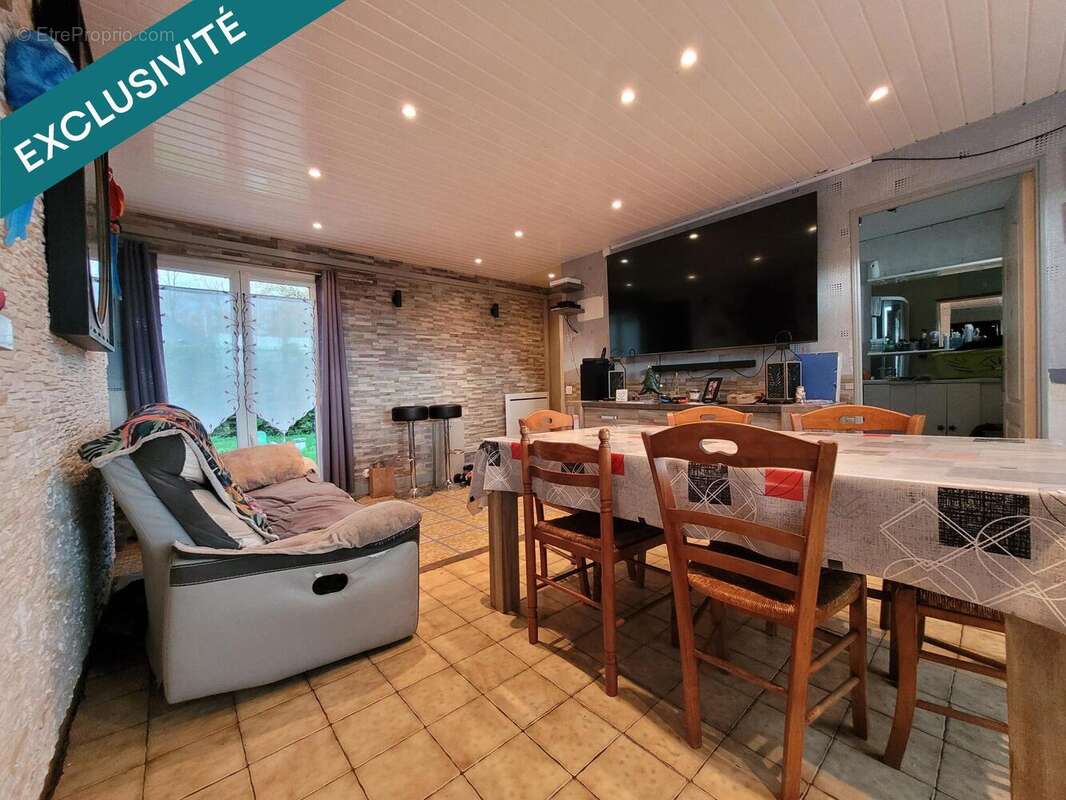 Photo 2 - Maison à BRAY-LES-MAREUIL