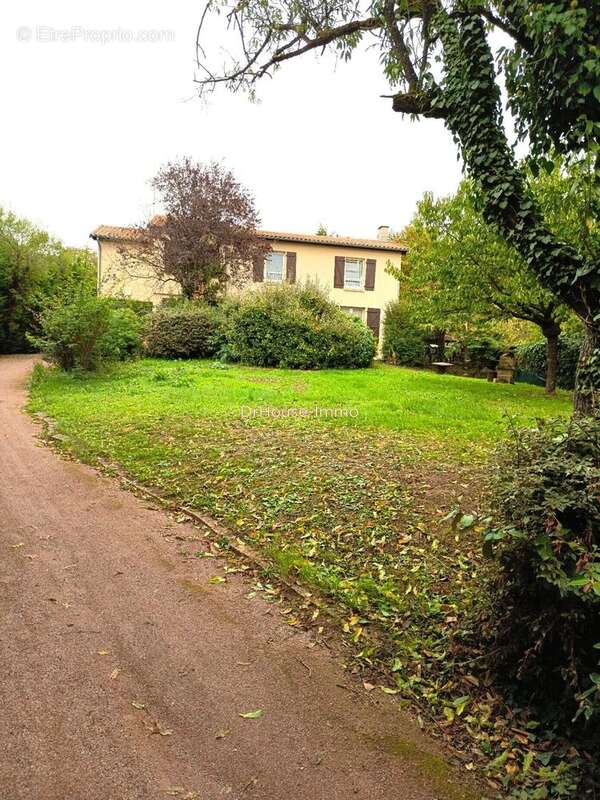 Maison à THOUARS