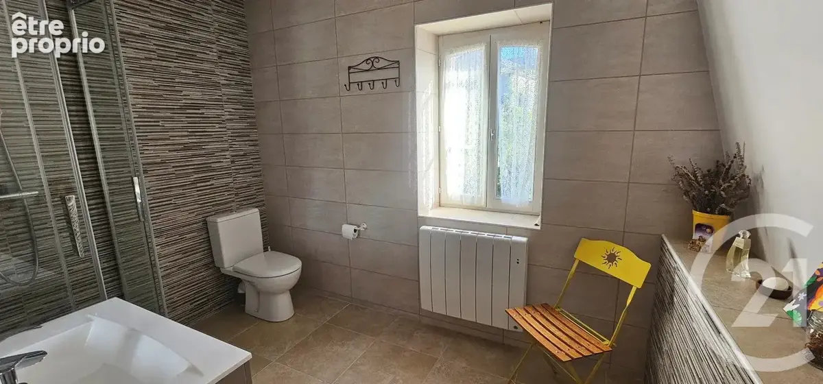 Maison 6 pièces 130 m² à vendre à Montreuillon (58800) - photo 17