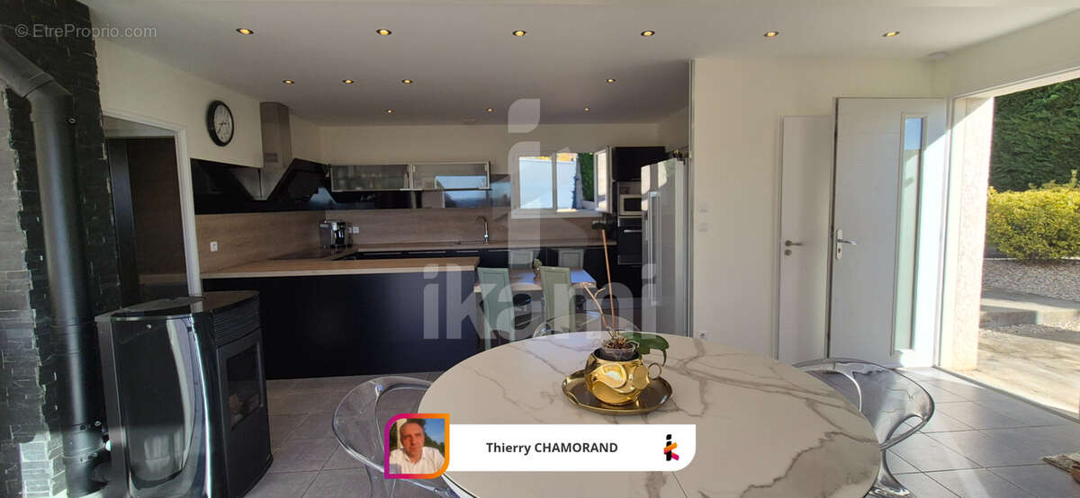 Maison à SAINT-GENIX-SUR-GUIERS