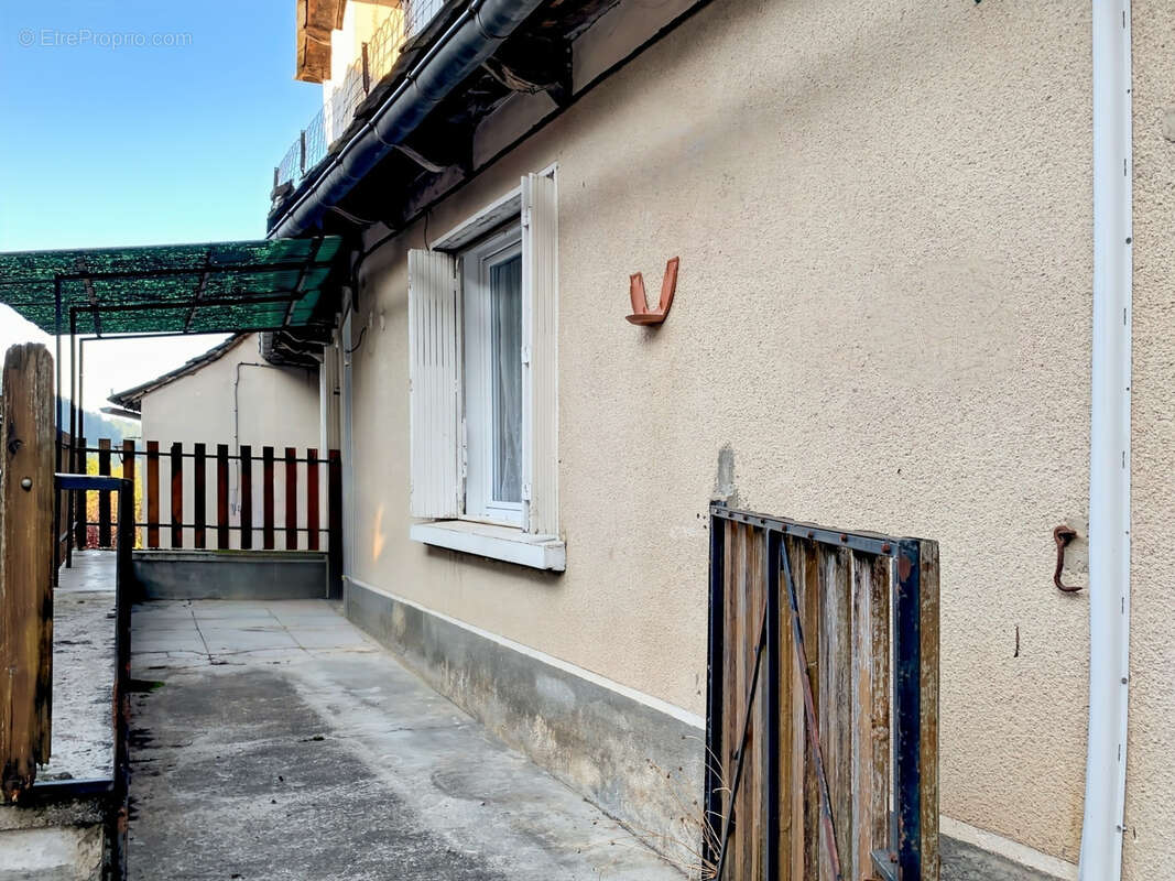 Autre à JUNHAC