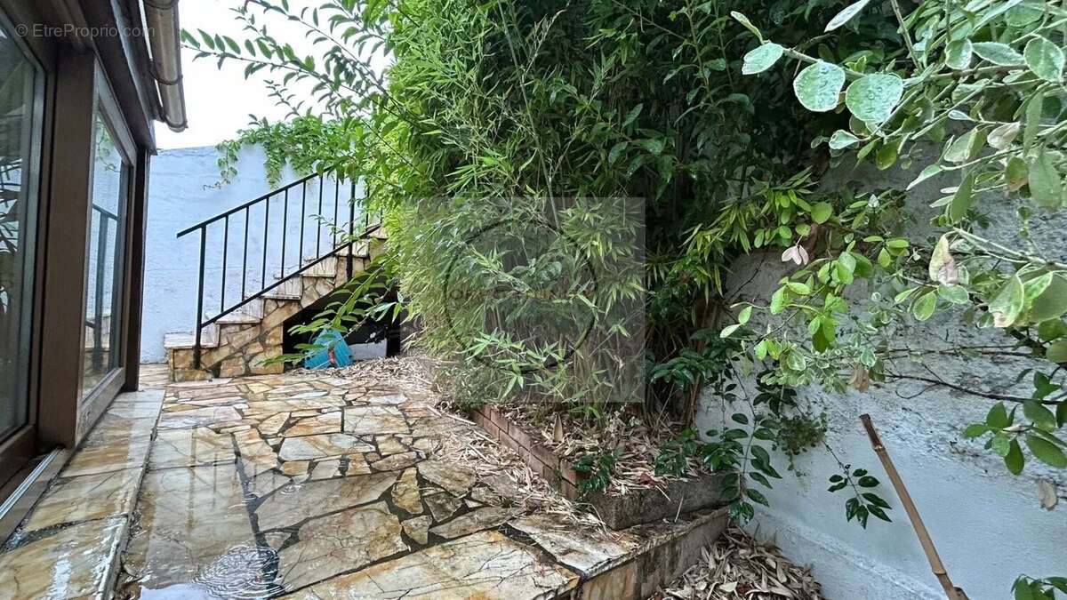 Maison à FONTENAY-SOUS-BOIS