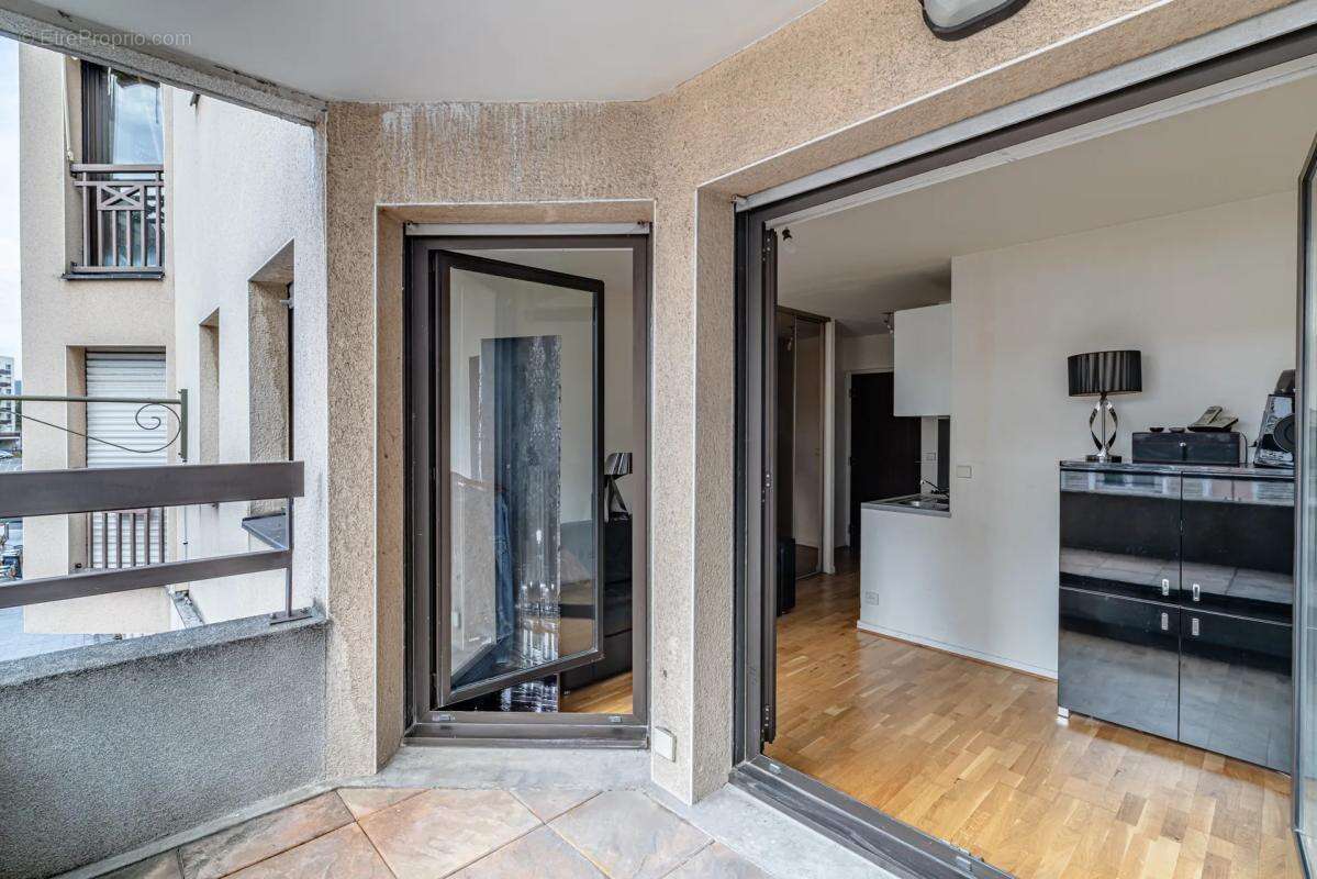 Appartement à SURESNES