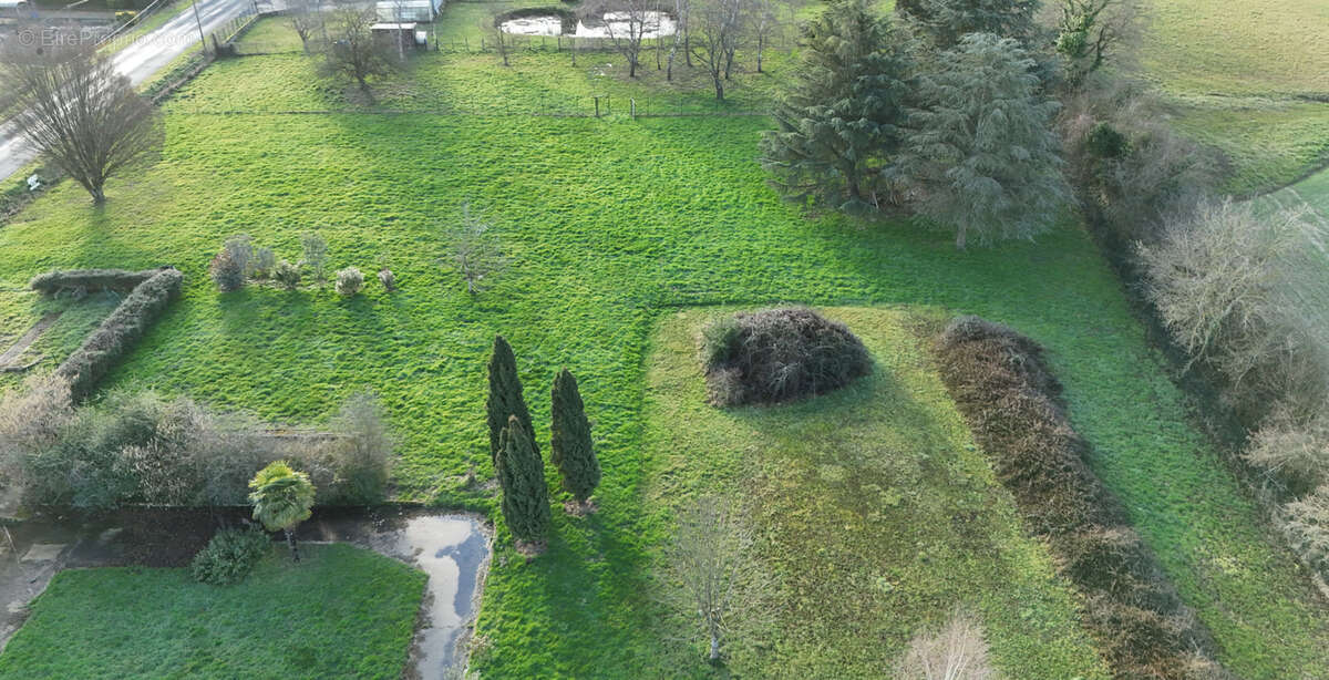 Maison à CHATILLON-SUR-CHALARONNE