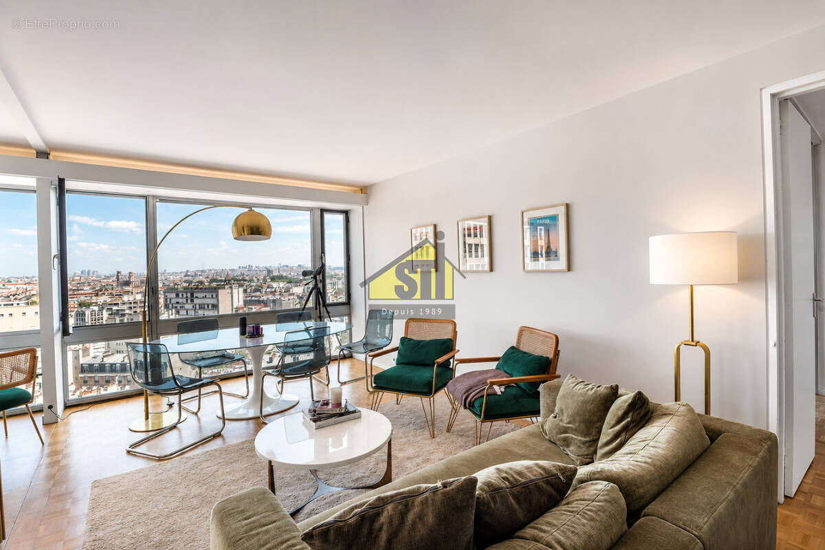 Appartement à PARIS-14E