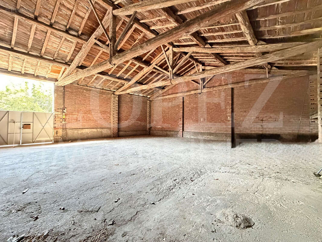 Maison + vaste garage à Labruguière - photo 12