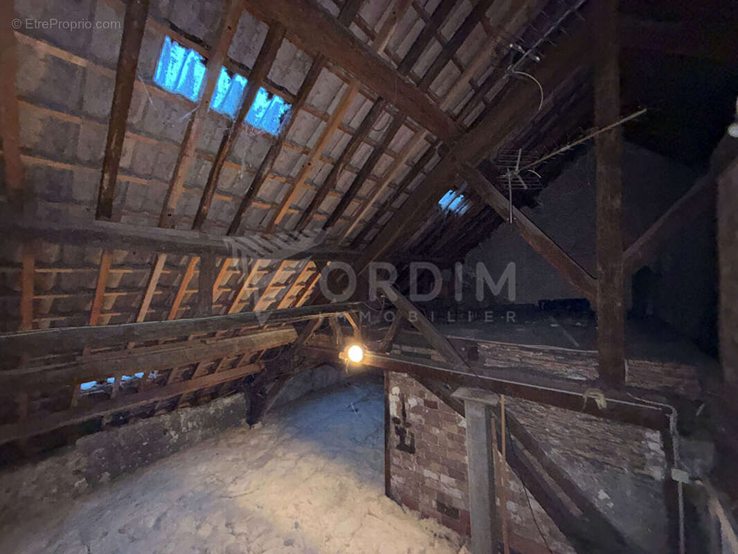 Appartement à COSNE-COURS-SUR-LOIRE