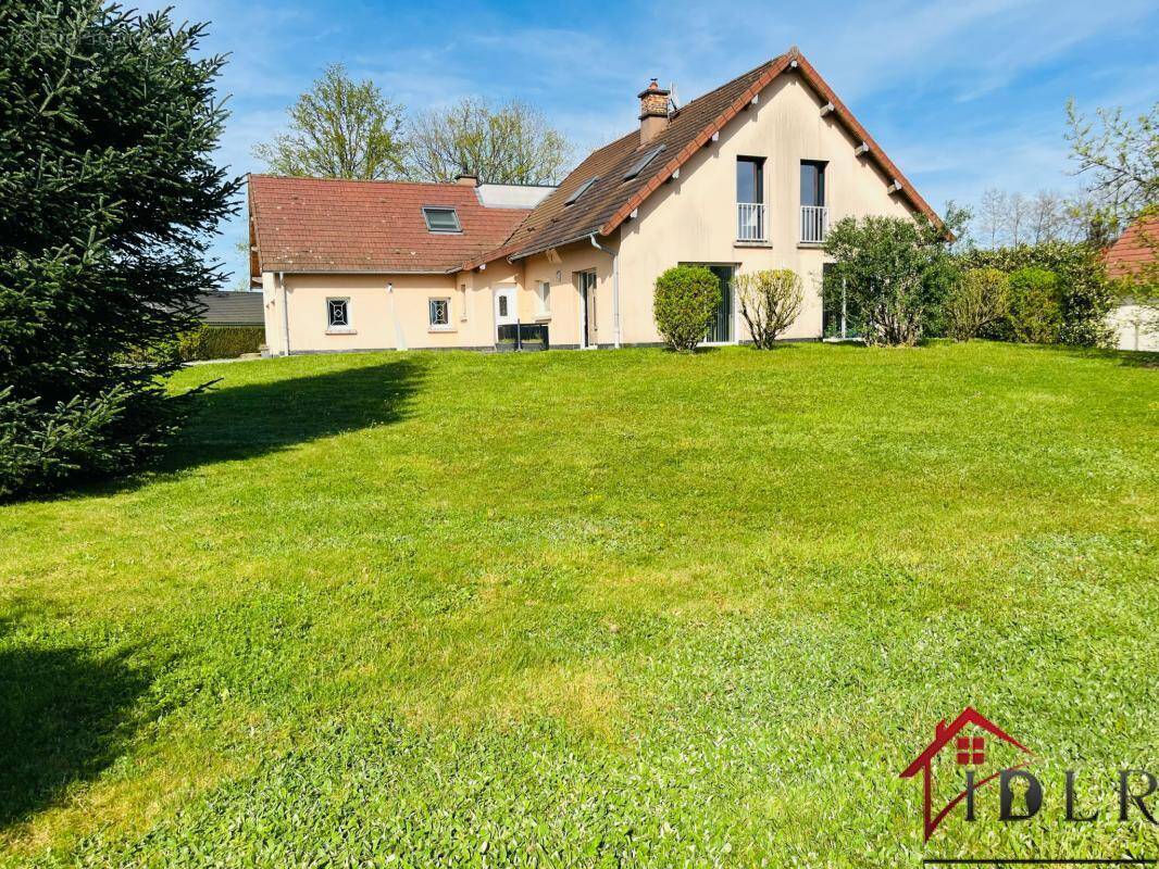 Maison à MAGNY-VERNOIS