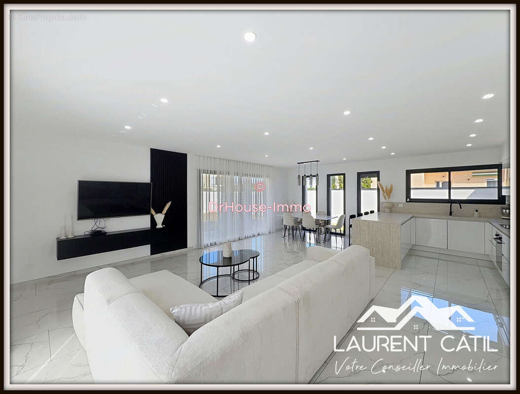 Maison à ROMANS-SUR-ISERE