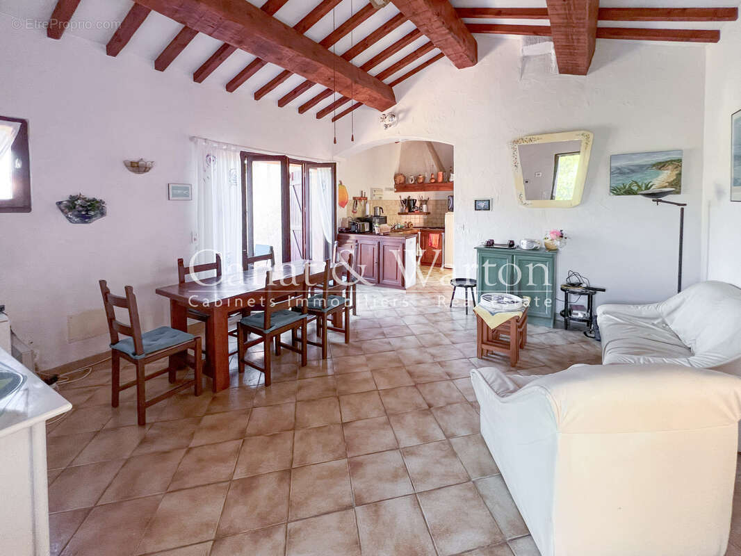 Maison à LA CROIX-VALMER