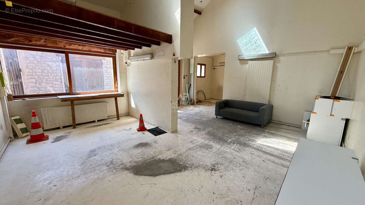 Appartement à réhabilité Vauréal 118 m2 - photo 4