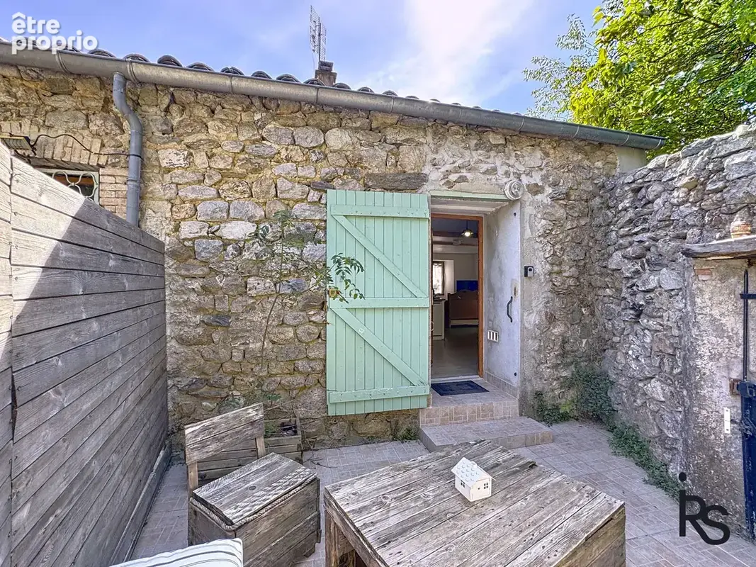 Maison à VALGORGE
