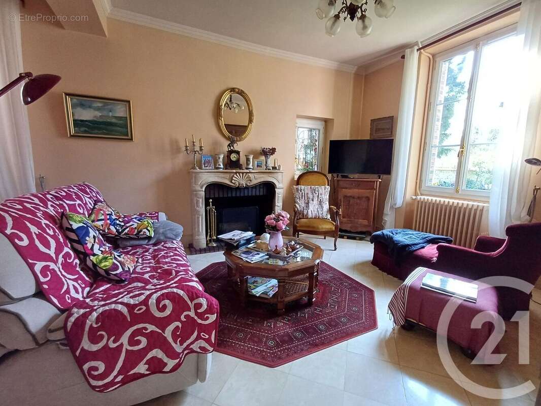 Maison à CLOYES-SUR-LE-LOIR