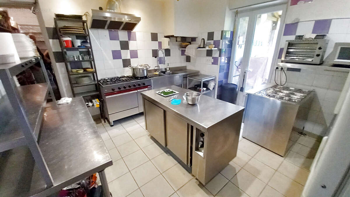 Restaurant avec logement de fonction - photo 10
