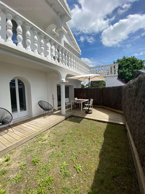 Appartement coup de coeur de 67 m² en rez-de-chaussée- Petite copropriété -Place de parking - photo 8