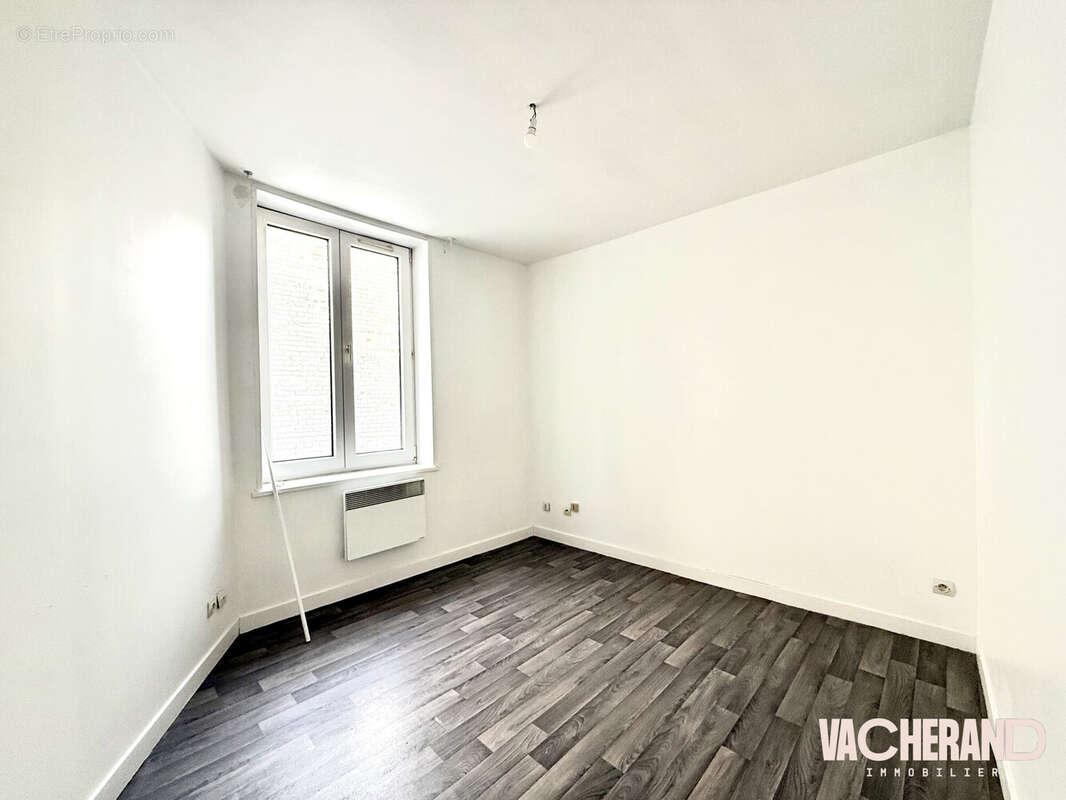 Appartement 35 m² à Lille  - photo 3