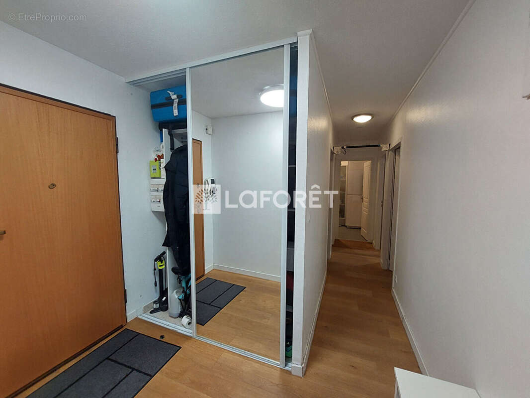 Appartement à AUDUN-LE-TICHE
