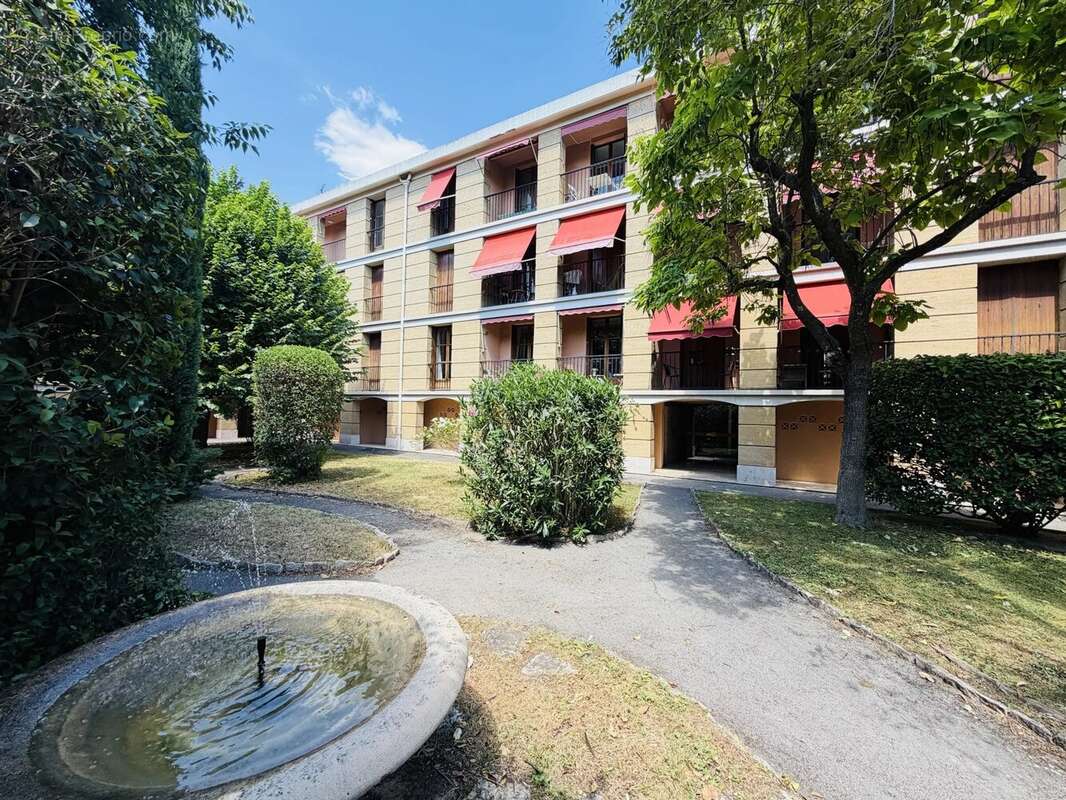 Appartement à AIX-EN-PROVENCE