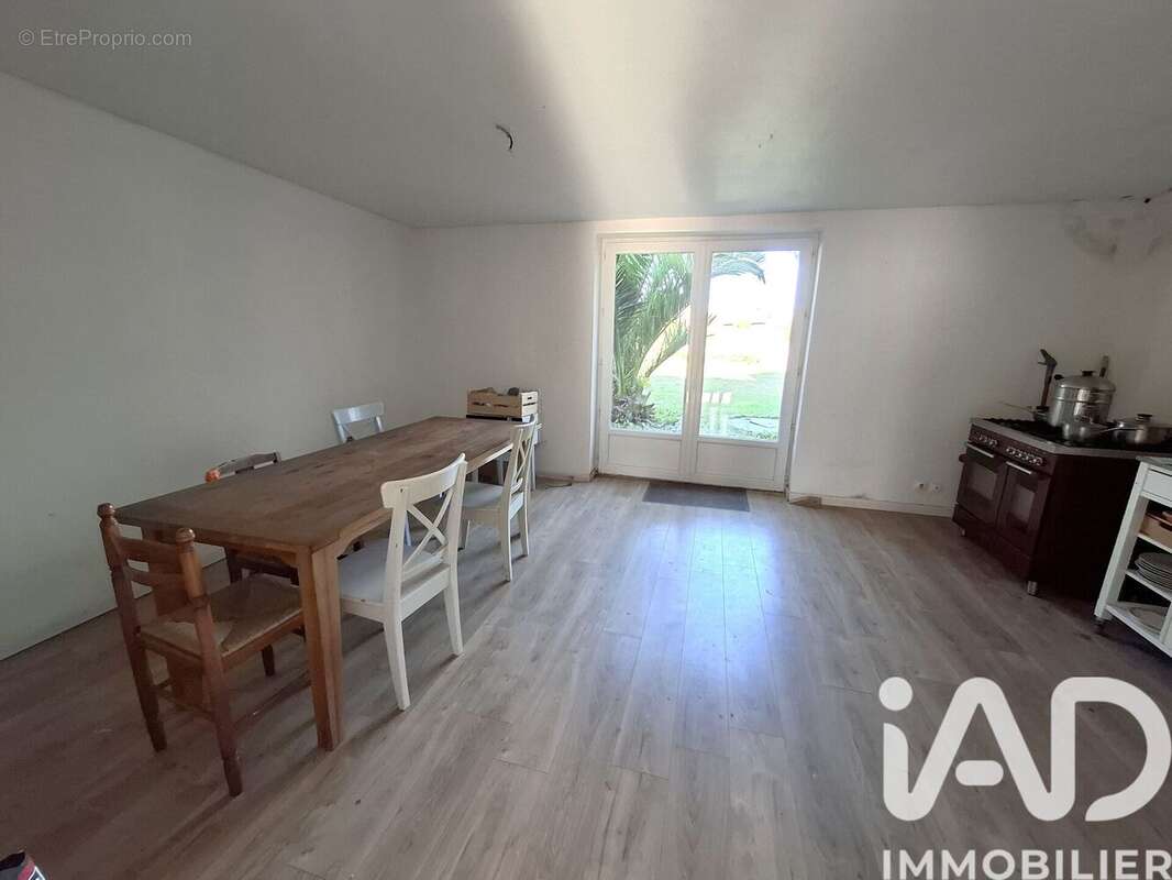 Photo 2 - Maison à FERMANVILLE