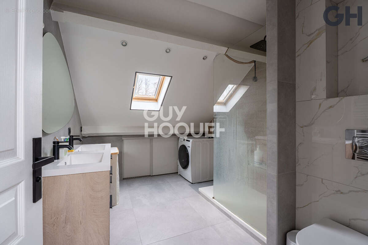 Appartement en duplex 3 pieces à soisy-sur-seine - photo 9